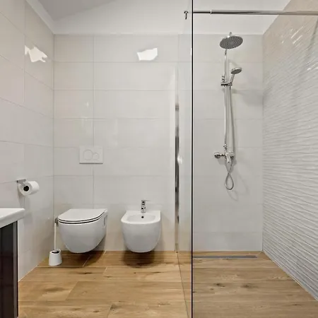 Karla, Private Pool, 3 Bedroom Hébergement de vacances